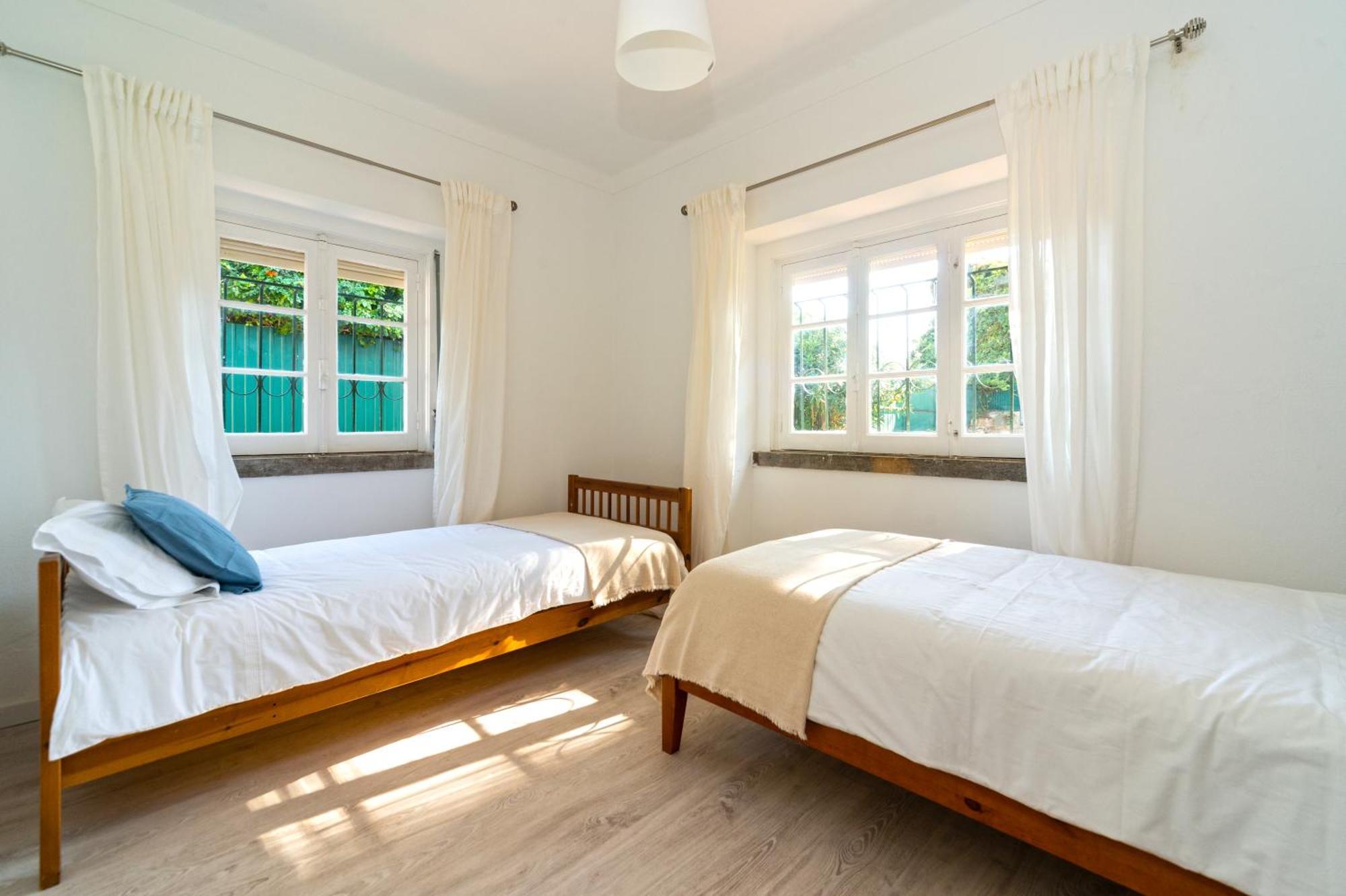 4-Bedroom House In Cascais, Near Guincho Beach 외부 사진